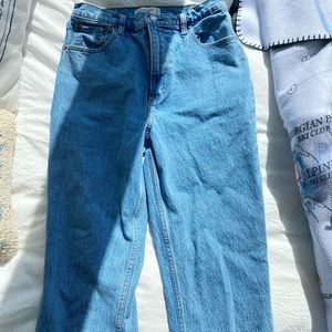Abercrombie and Fitch Ultra High Rise Straight Jean